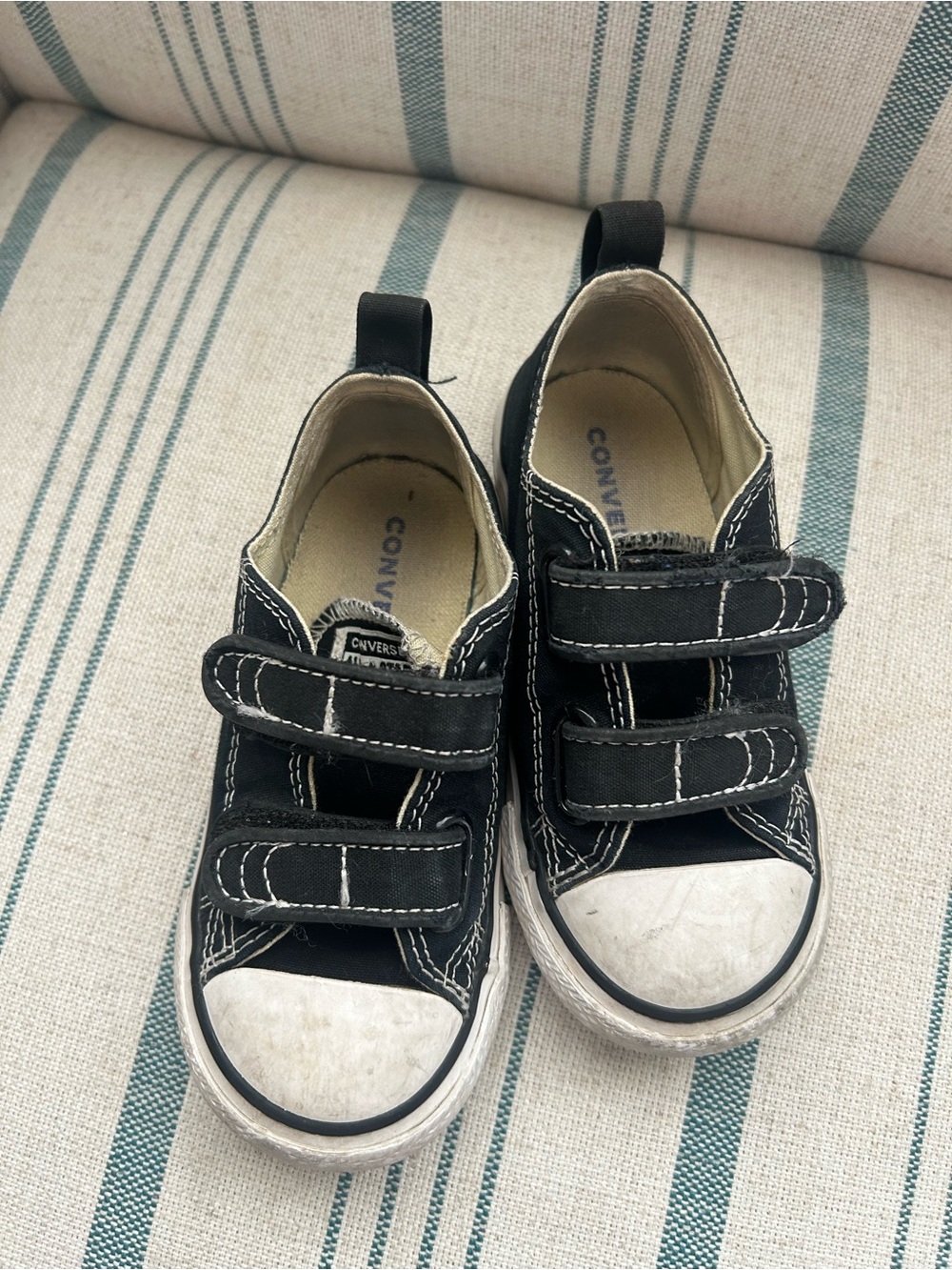 Toddler Converse 9 - Picture 2 of 5
